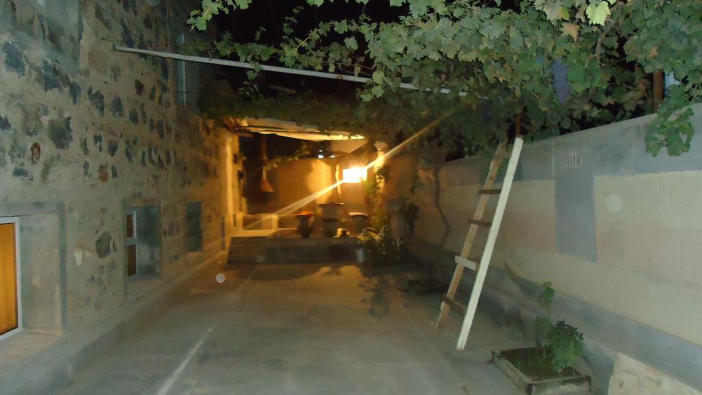Spandaryan House Yeghegnadzor ภายนอก รูปภาพ