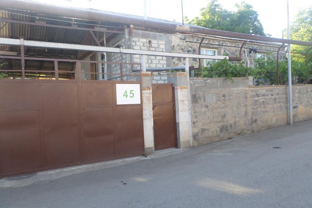Spandaryan House Yeghegnadzor ภายนอก รูปภาพ